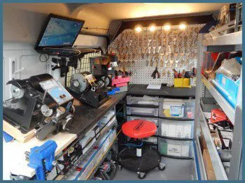 Safe Key Shop Ames, IA 515-209-2717 - 2-mobile-locksmith